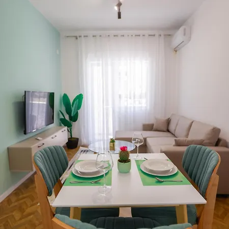 Lucjanos Apartment